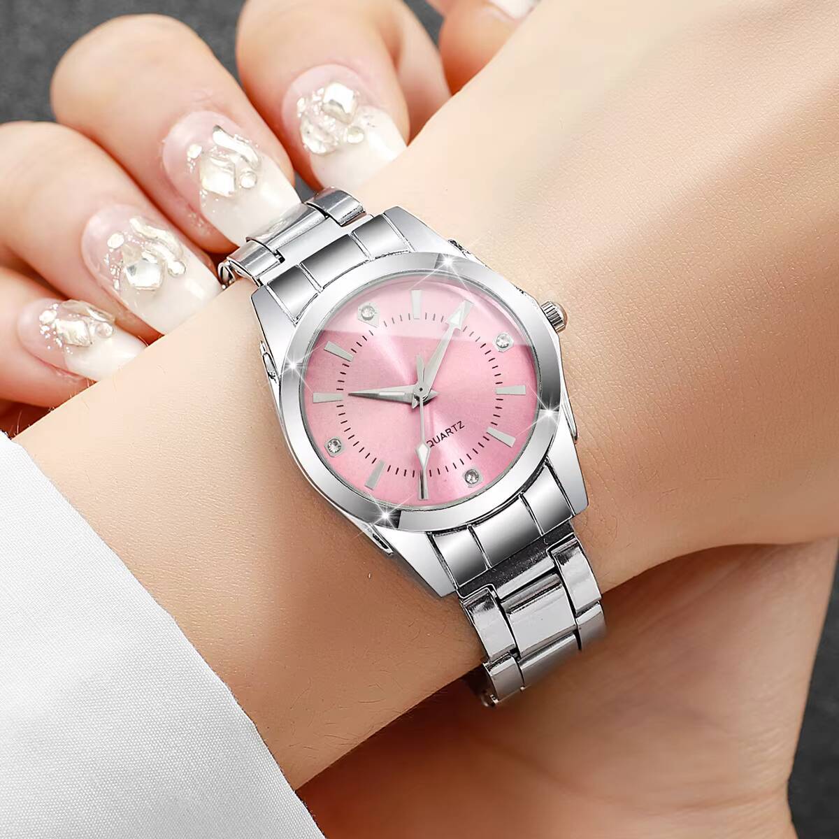 Lüks Rhinestone Kadın Saatler  - Luxury Watch Display Case incelemesi ve fiyatı